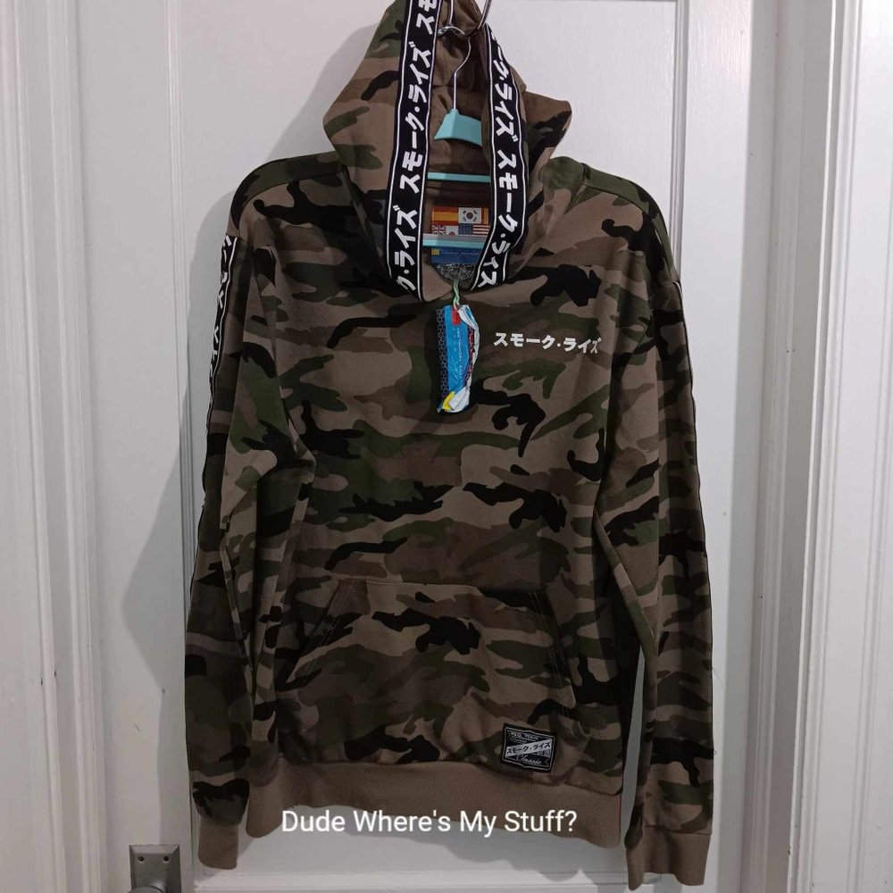 SMOKE RISE TECH FLEECE HOODIE - WOODLAND CAMO - ADULT XL {SEE MEASUREMENTS}